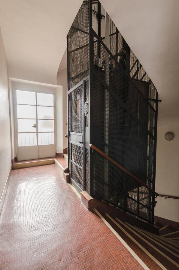 Inner Bo, Terrazzino Vista Tetti In Centro Storico Bologna Kültér fotó